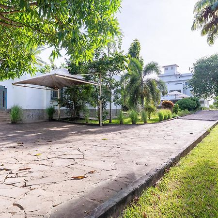 Queens Chateau Boutique Villa Diani Beach Exterior foto